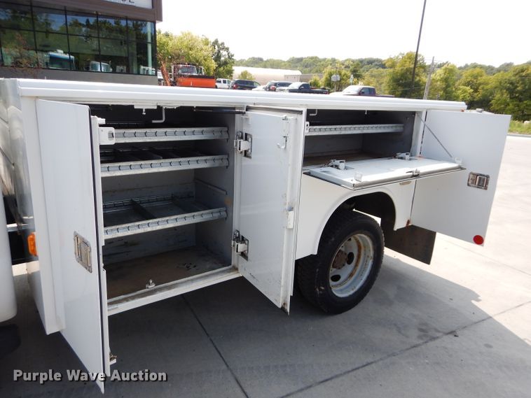 image for item DI8287 2008 Ford F450 Super Duty XL  utility truck