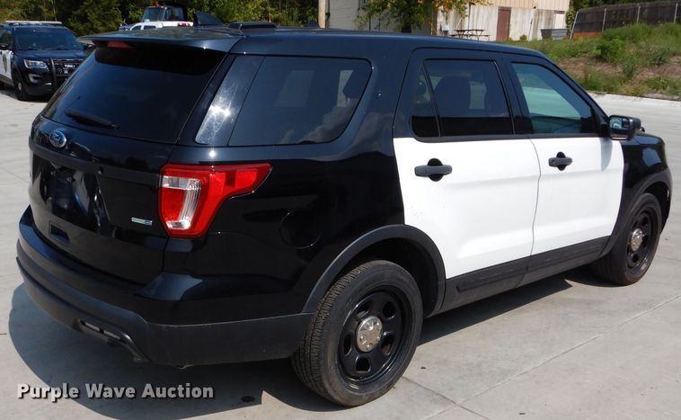 image for item DI8288 2016 Ford Explorer Police Interceptor  SUV