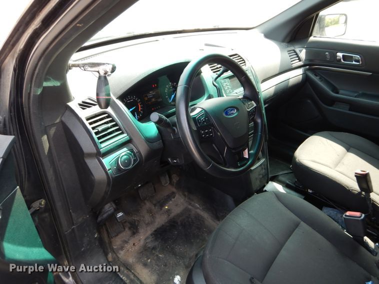 image for item DI8288 2016 Ford Explorer Police Interceptor  SUV