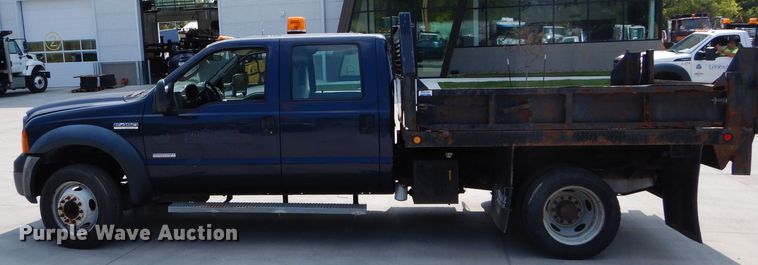 image for item DI8289 2007 Ford F450 Super Duty XL  dump flatbed truck