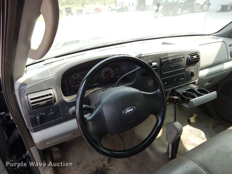 image for item DI8289 2007 Ford F450 Super Duty XL  dump flatbed truck