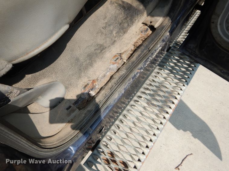 image for item DI8289 2007 Ford F450 Super Duty XL  dump flatbed truck