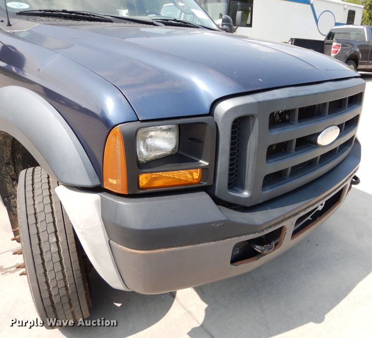 image for item DI8289 2007 Ford F450 Super Duty XL  dump flatbed truck