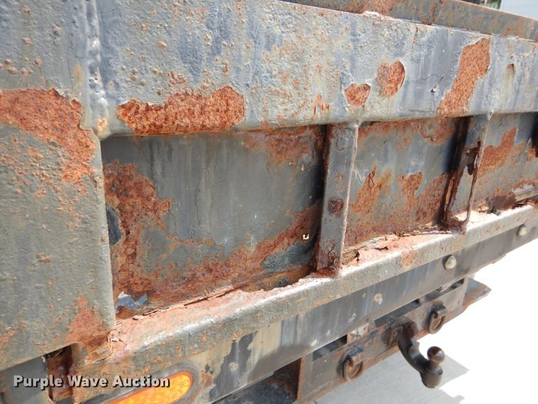 image for item DI8289 2007 Ford F450 Super Duty XL  dump flatbed truck