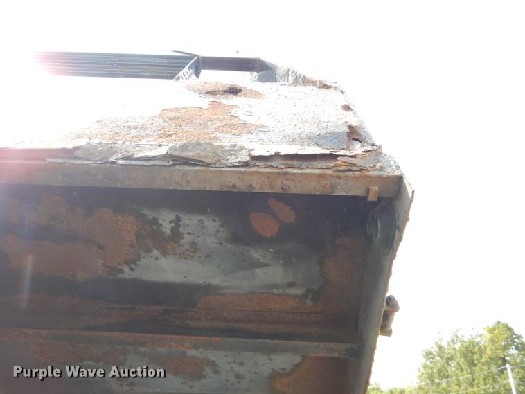 image for item DI8289 2007 Ford F450 Super Duty XL  dump flatbed truck