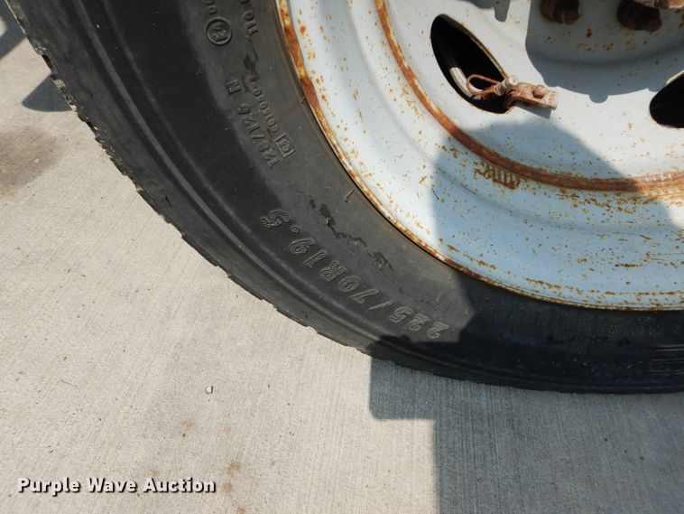 image for item DI8289 2007 Ford F450 Super Duty XL  dump flatbed truck