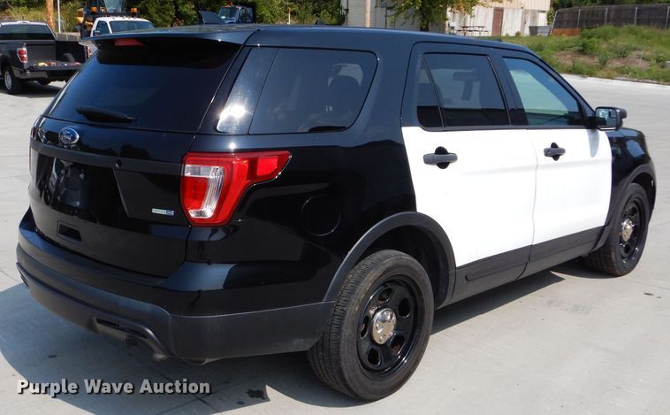 image for item DI8295 2016 Ford Explorer Police Interceptor  SUV