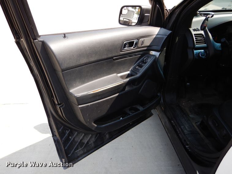 image for item DI8295 2016 Ford Explorer Police Interceptor  SUV