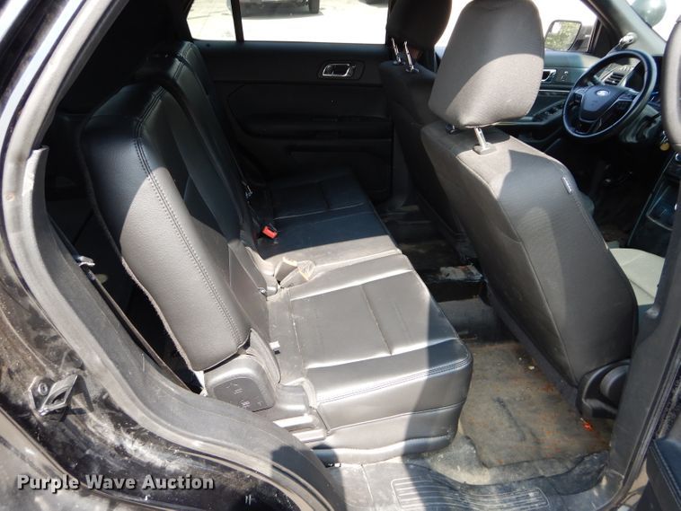 image for item DI8295 2016 Ford Explorer Police Interceptor  SUV