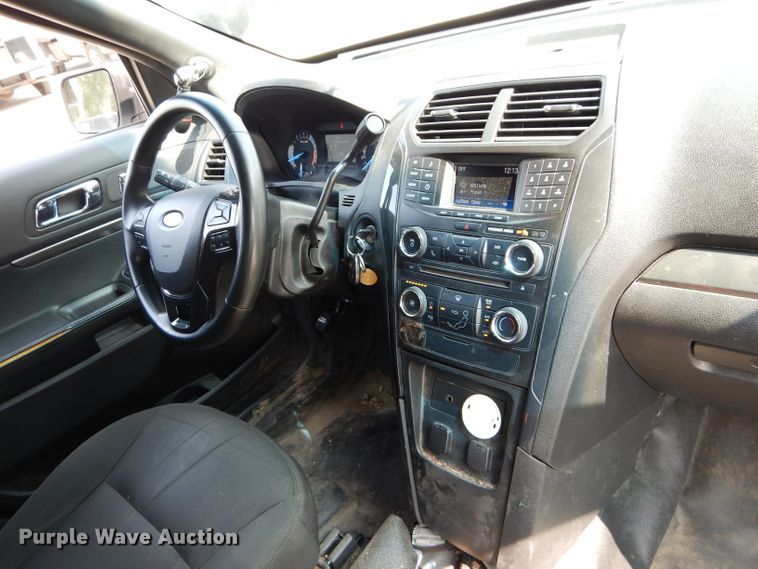 image for item DI8295 2016 Ford Explorer Police Interceptor  SUV