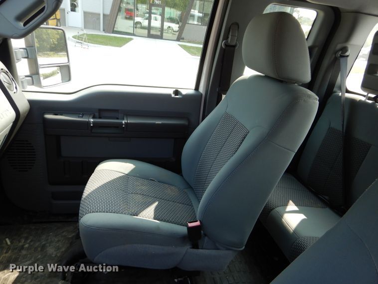 image for item DI8297 2011 Ford F250 Super Duty  SuperCab pickup truck