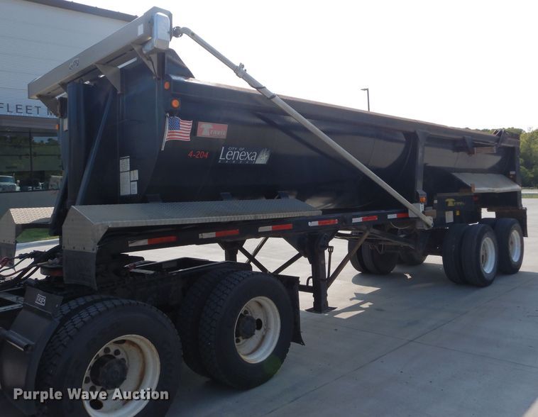image for item DI8300 2000 Travis end dump trailer
