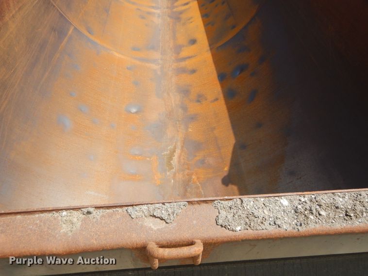 image for item DI8300 2000 Travis end dump trailer