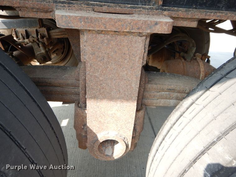 image for item DI8300 2000 Travis end dump trailer