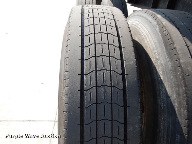 image for item DI8300 2000 Travis end dump trailer