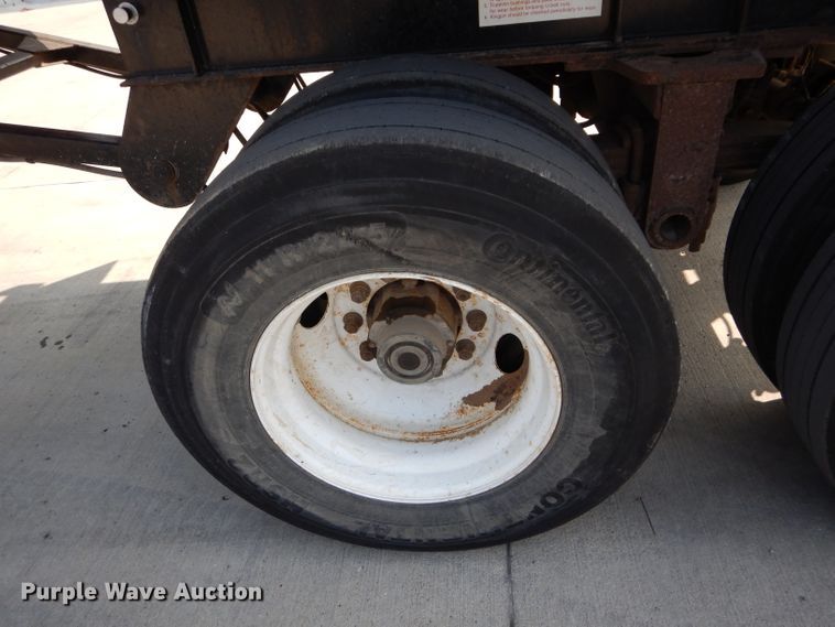 image for item DI8300 2000 Travis end dump trailer