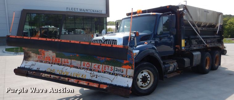 image for item DI8302 2008 International WorkStar 7400  dump truck