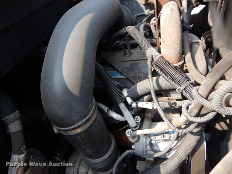 image for item DI8302 2008 International WorkStar 7400  dump truck