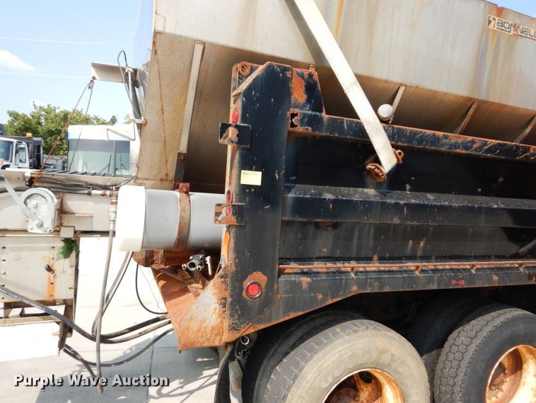 image for item DI8302 2008 International WorkStar 7400  dump truck