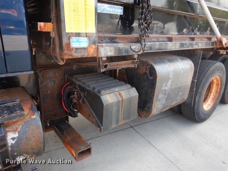 image for item DI8302 2008 International WorkStar 7400  dump truck