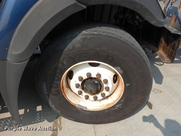 image for item DI8302 2008 International WorkStar 7400  dump truck