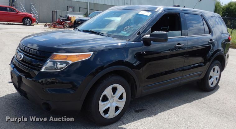 image for item DJ4445 2015 Ford Explorer Police Interceptor  SUV