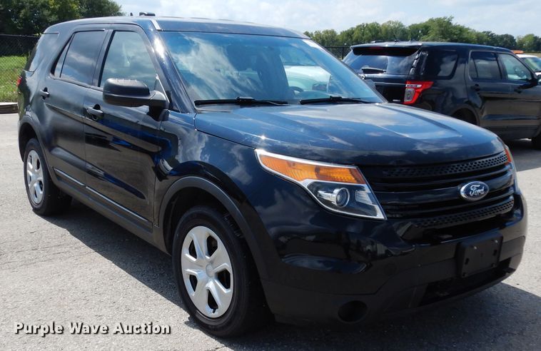 image for item DJ4445 2015 Ford Explorer Police Interceptor  SUV