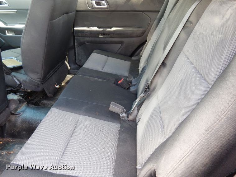 image for item DJ4445 2015 Ford Explorer Police Interceptor  SUV