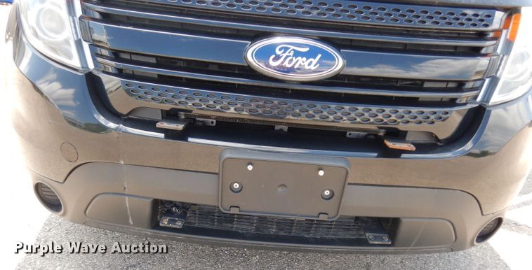 image for item DJ4445 2015 Ford Explorer Police Interceptor  SUV