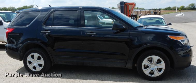 image for item DJ4446 2015 Ford Explorer Police Interceptor  SUV
