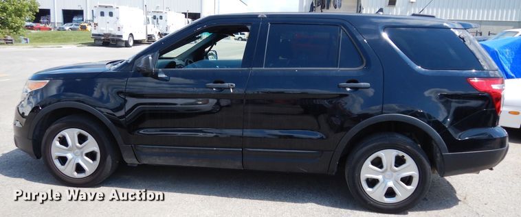 image for item DJ4446 2015 Ford Explorer Police Interceptor  SUV