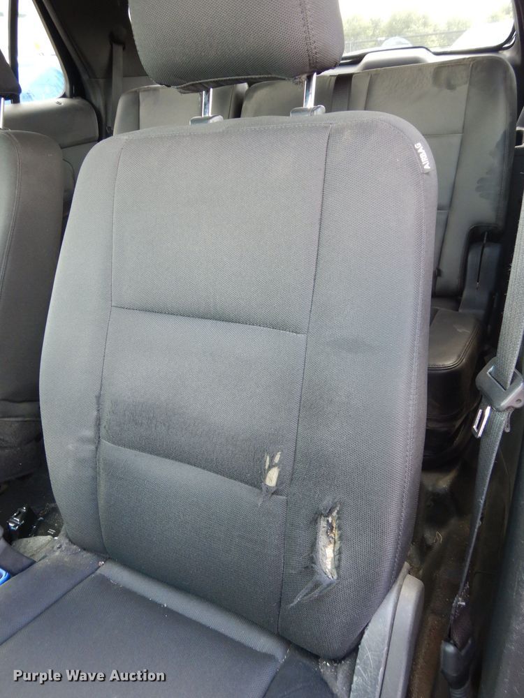 image for item DJ4446 2015 Ford Explorer Police Interceptor  SUV