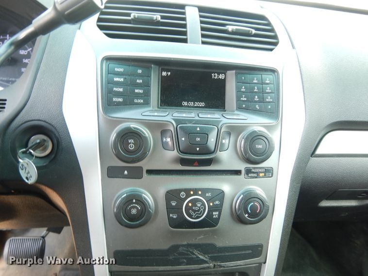 image for item DJ4446 2015 Ford Explorer Police Interceptor  SUV