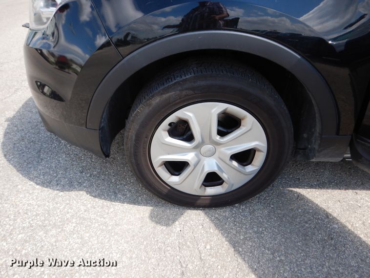 image for item DJ4446 2015 Ford Explorer Police Interceptor  SUV