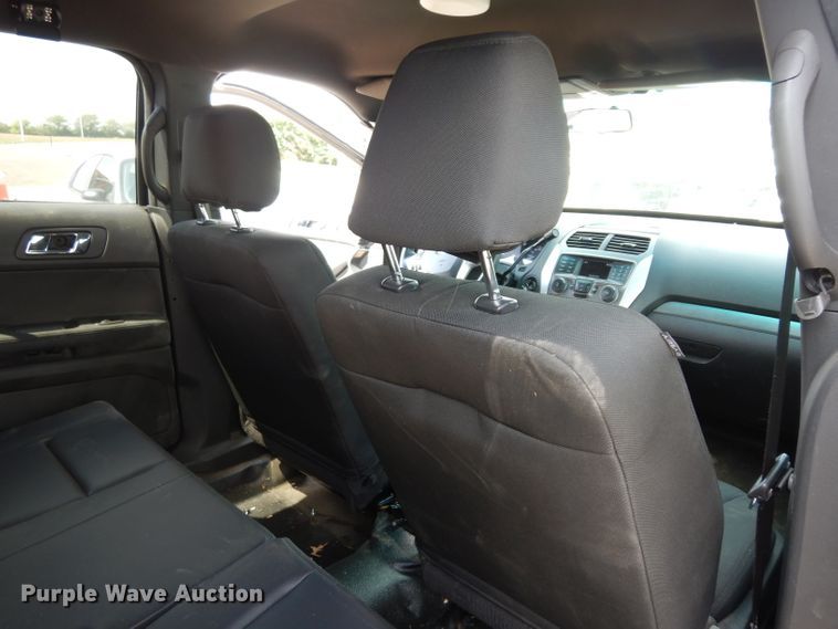 image for item DJ4446 2015 Ford Explorer Police Interceptor  SUV