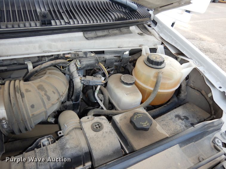 image for item DJ4491 2009 Ford E350 Super Duty  shuttle bus