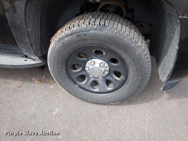 image for item DJ6749 2013 Chevrolet Tahoe Police  SUV