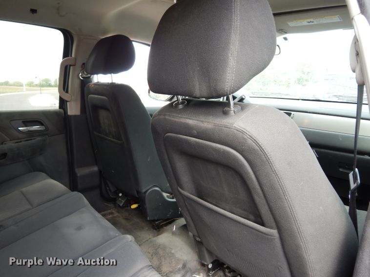 image for item DJ6749 2013 Chevrolet Tahoe Police  SUV