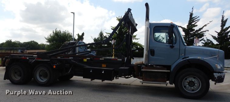 image for item DJ6750 2011 Freightliner Business Class M2  roll off container truck