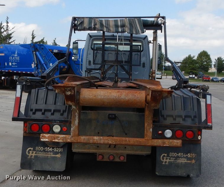 image for item DJ6750 2011 Freightliner Business Class M2  roll off container truck