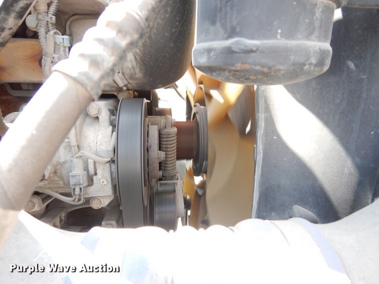 image for item DJ6750 2011 Freightliner Business Class M2  roll off container truck