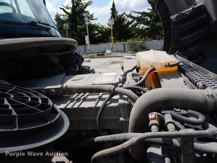 image for item DJ6750 2011 Freightliner Business Class M2  roll off container truck