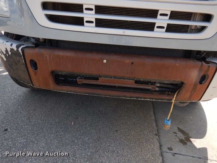 image for item DJ6750 2011 Freightliner Business Class M2  roll off container truck