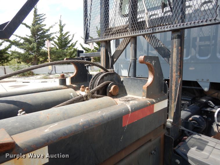 image for item DJ6750 2011 Freightliner Business Class M2  roll off container truck