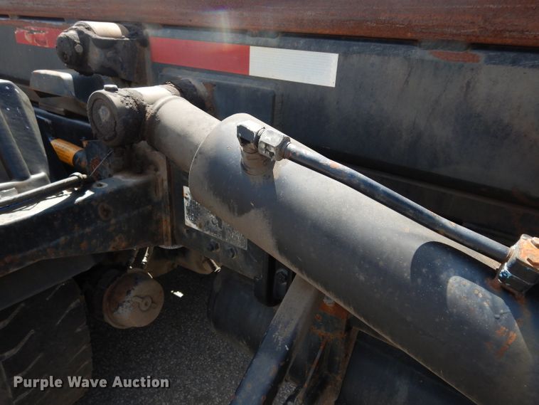 image for item DJ6750 2011 Freightliner Business Class M2  roll off container truck