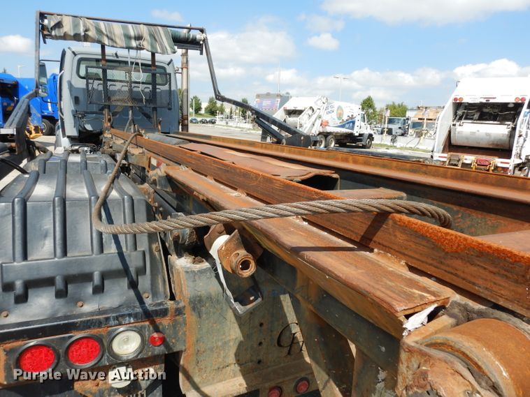 image for item DJ6750 2011 Freightliner Business Class M2  roll off container truck