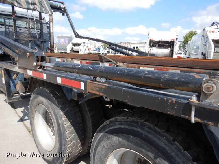 image for item DJ6750 2011 Freightliner Business Class M2  roll off container truck