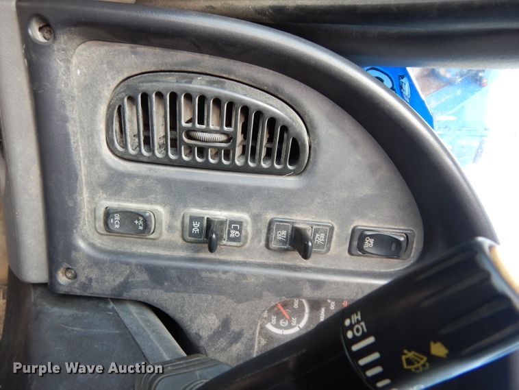 image for item DJ6751 2011 Freightliner Business Class M2  roll off container truck