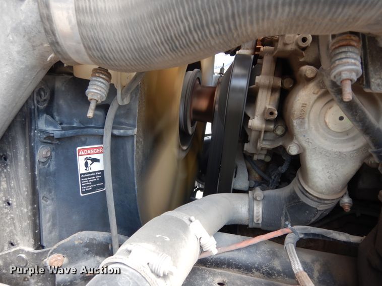 image for item DJ6751 2011 Freightliner Business Class M2  roll off container truck