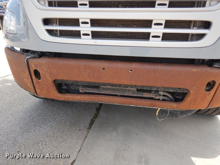 image for item DJ6751 2011 Freightliner Business Class M2  roll off container truck